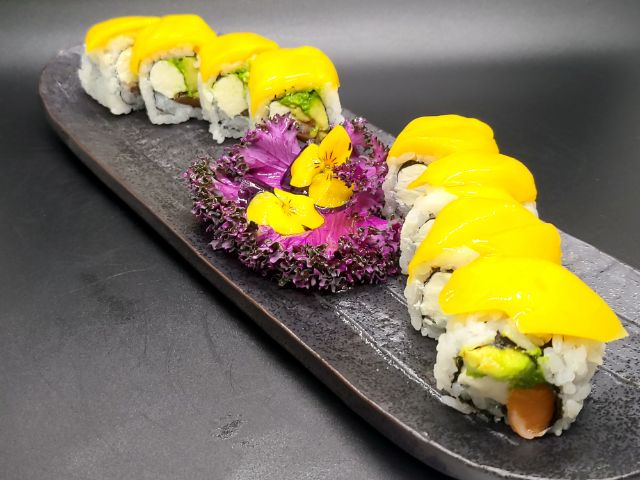 mango_roll.jpg